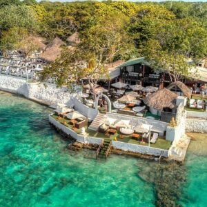 Bora Bora Beach Club