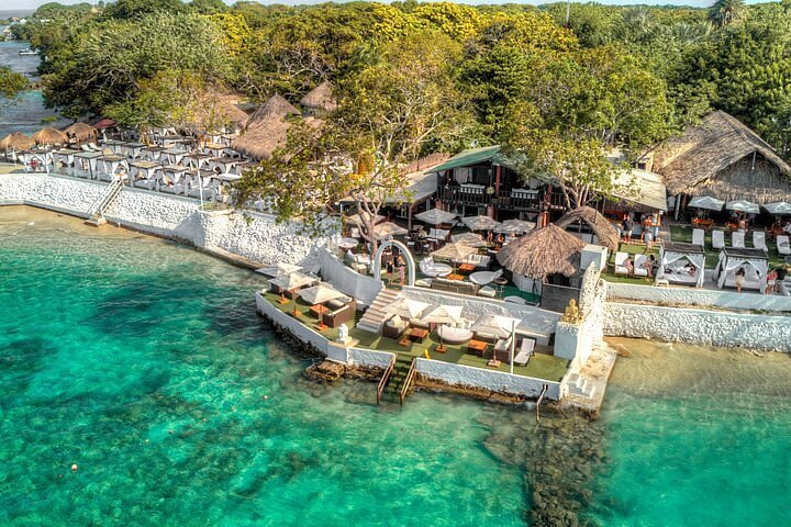 Bora-Bora-Beach-Club